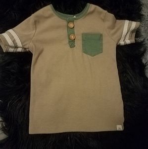 Lulu & Roo Pocket Tshirt